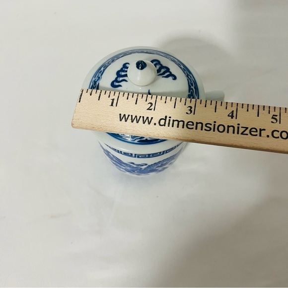 DRAGON Blue White Asian Porcelain Tea Steeping Mug with Lid Printed Dragon - Picture 7 of 7